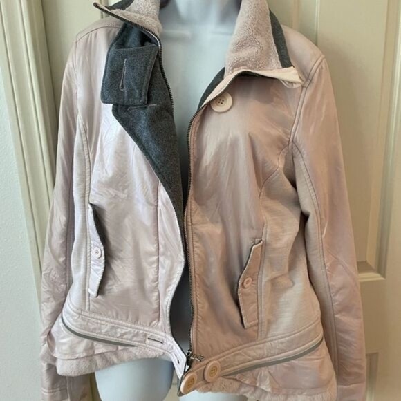 Lululemon pink pastel jacket and pant size 8 - Picture 13 of 15